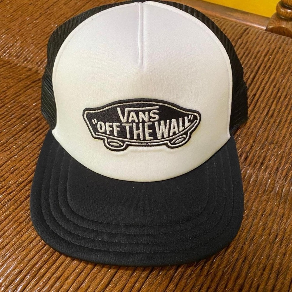 Vans Classic Black and White Cap